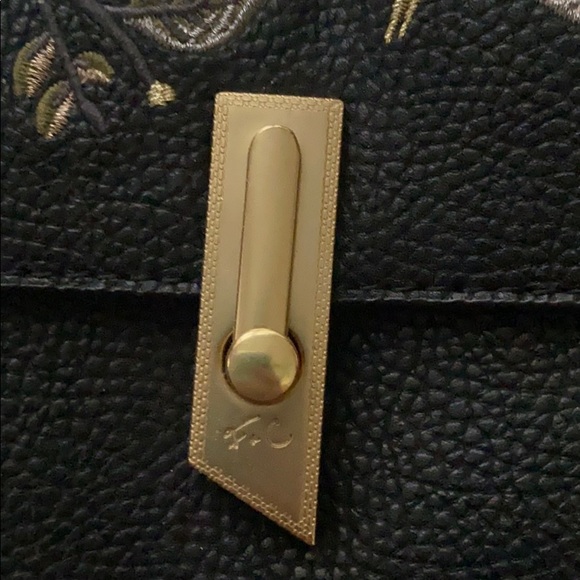 Foley and Corinna - Picture 6 of 8